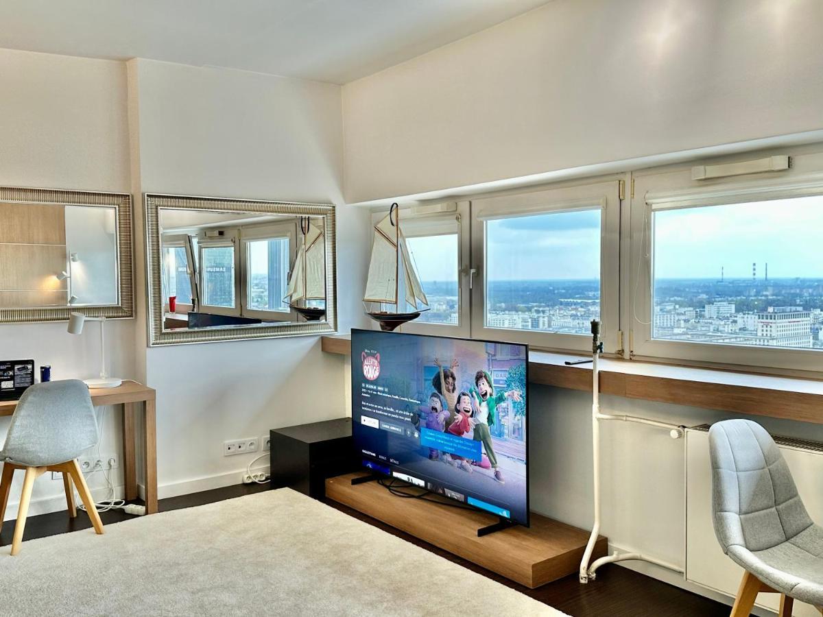 Top Metro X2 Fast Wifi 400 Mbs 70'Tv Netflix Hbo Max Appletv+ Disney+ Варшава Екстер'єр фото