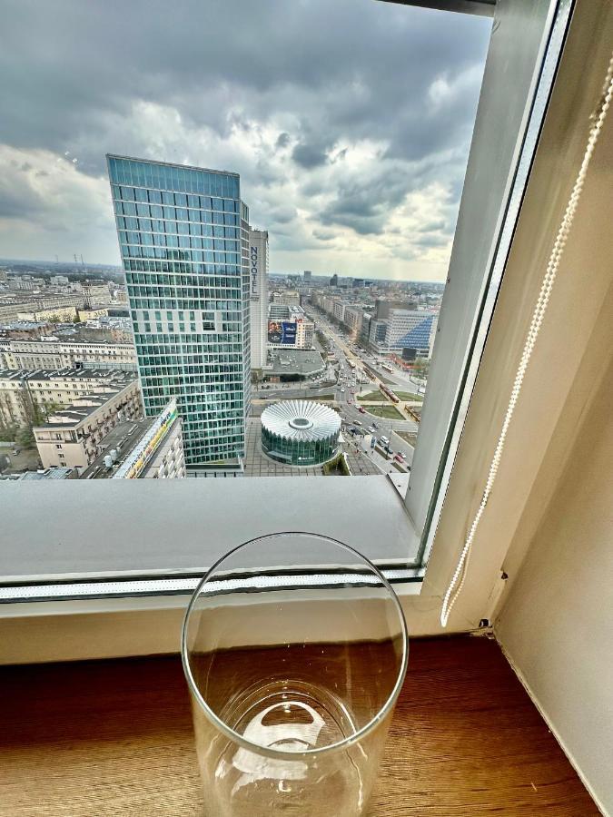 Top Metro X2 Fast Wifi 400 Mbs 70'Tv Netflix Hbo Max Appletv+ Disney+ Варшава Екстер'єр фото